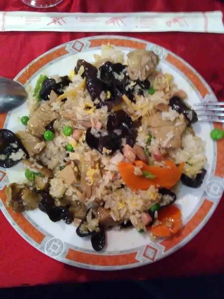 RI Cantonais Aux Champignons Noirs